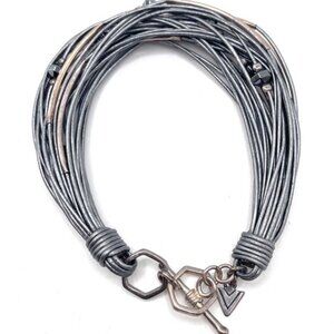 B2143 Silpada Silver/leather Bracelet
